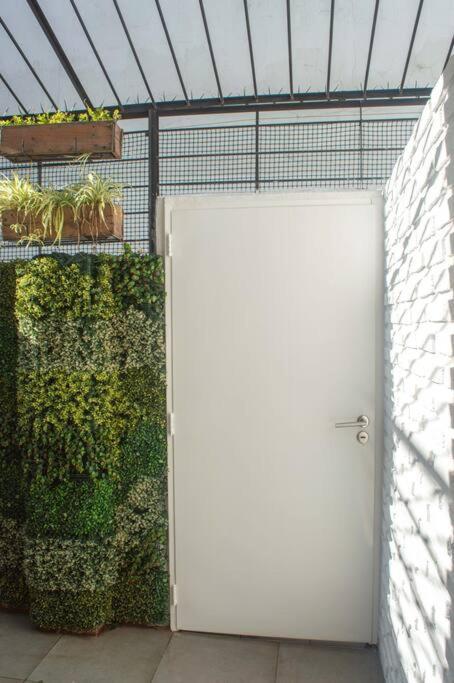 Hermoso Y Comodo Alojamiento Con Patio En Nunez Buenos Aires Exterior photo